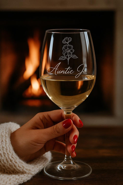 Aunt Wine Glass Engraved, Personalised Glass for Auntie